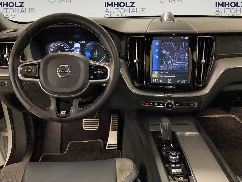 Volvo  2.0 T8 TE R-Design eAWD